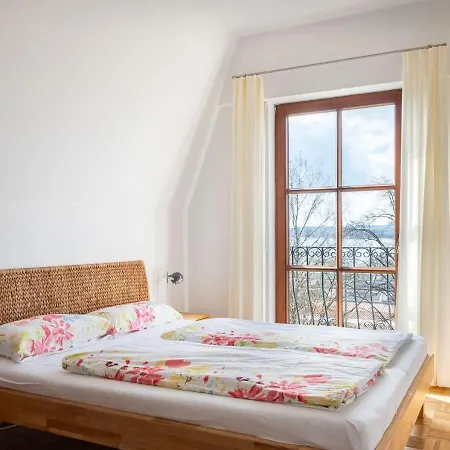 아파트 Ferienhaus-La-Perla-Apartment-Seensucht 위버링겐